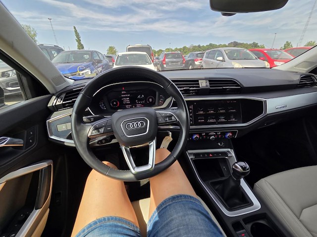 Audi q3 35 tfsi s line 150, 2019 - afbeelding 15 van  40