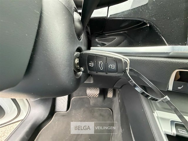 Audi q3 - afbeelding 5 van  29