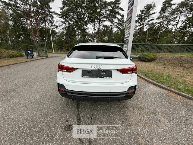 Audi q3 - afbeelding 23 van  29