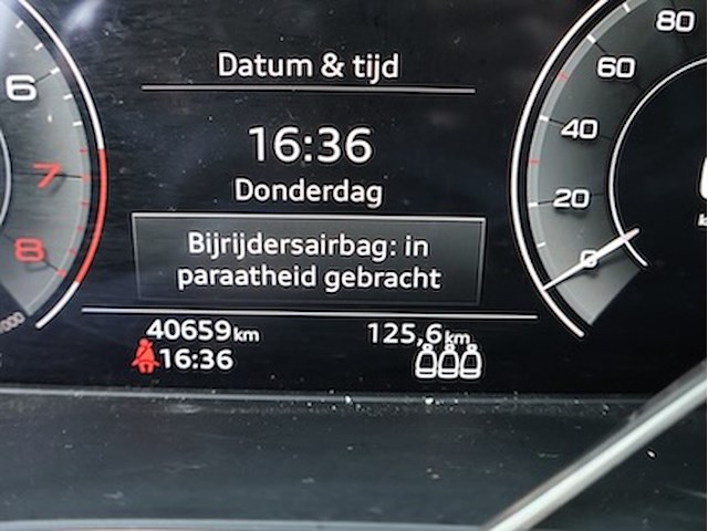 Audi q5 - wauzzzfyxp2039026 - 2022 - afbeelding 14 van  27