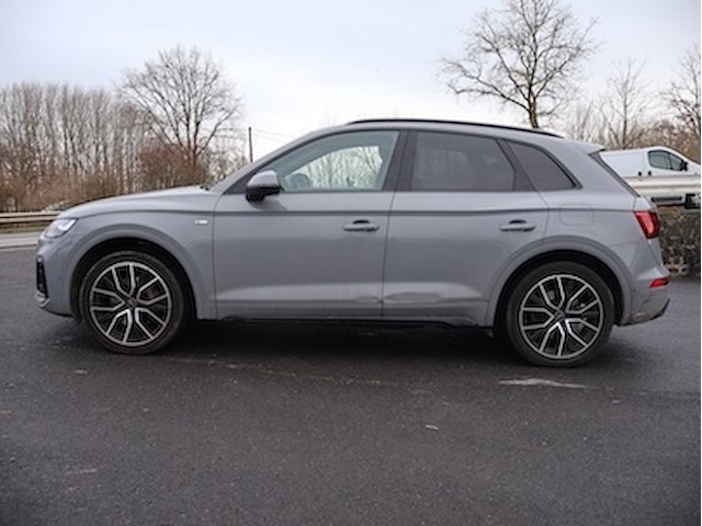 Audi q5 - wauzzzfyxp2039026 - 2022 - afbeelding 21 van  27