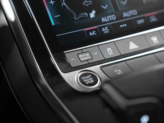 Audi q7 55tfsie auto 2024 - afbeelding 10 van  35
