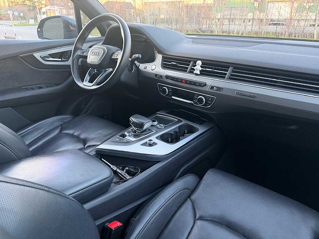 Audi q7 e-tron - 2018 - afbeelding 7 van  19
