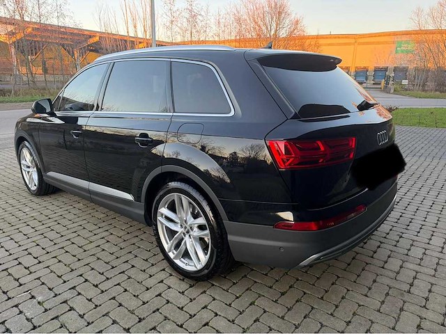 Audi q7 e-tron - 2018 - afbeelding 15 van  19
