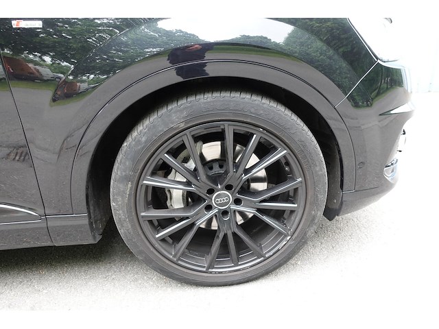 Audi q7 - afbeelding 11 van  23