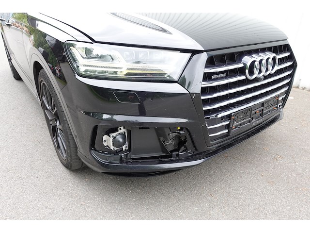 Audi q7 - afbeelding 16 van  23