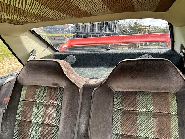 Audi quatro 85wr vintage auto's > 15 - afbeelding 16 van  50
