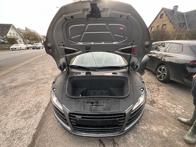 Audi r8 v8 2009 - afbeelding 16 van  43