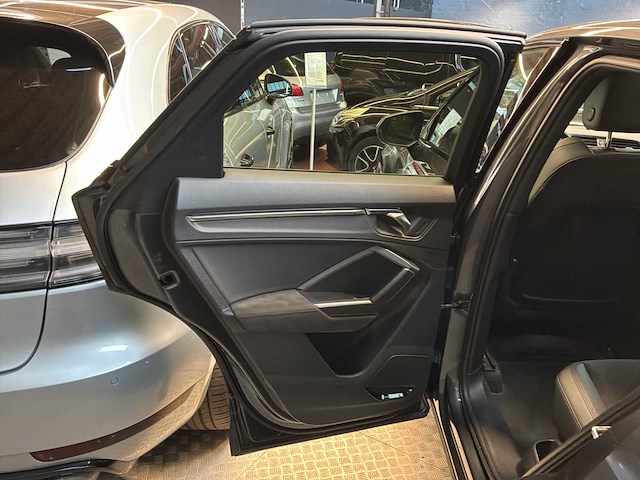 Audi rs q3 sport back 2022 - afbeelding 30 van  57