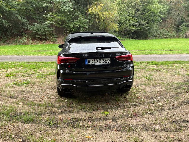 Audi rs q3 sportback 2023 – 2,5 tfsi – 400 pk – quattro – automatische auto - afbeelding 32 van  53