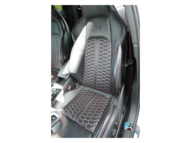 Audi rs4 - afbeelding 19 van  59