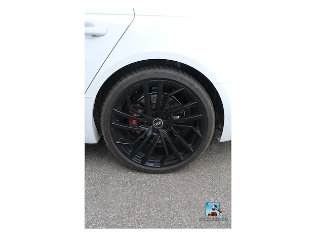 Audi rs4 - afbeelding 43 van  59