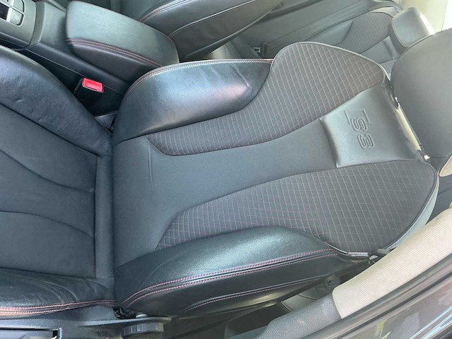 Audi s3 quattro personenauto - afbeelding 27 van  36