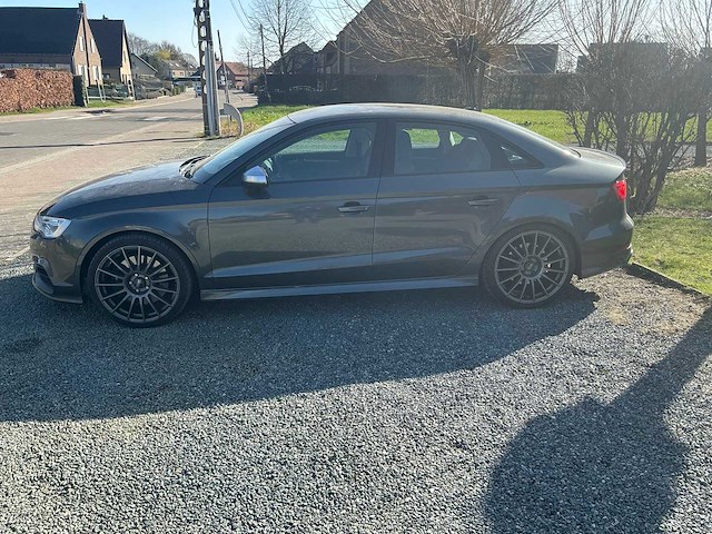 Audi s3 quattro personenauto - afbeelding 19 van  36