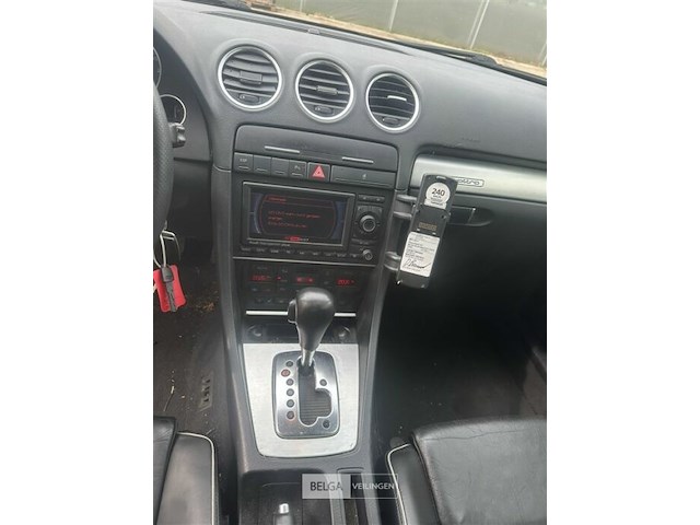 Audi s4 4,2 v8 quatro cabriolet - afbeelding 2 van  20