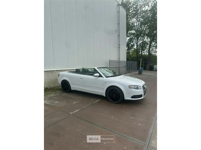 Audi s4 4,2 v8 quatro cabriolet - afbeelding 13 van  20