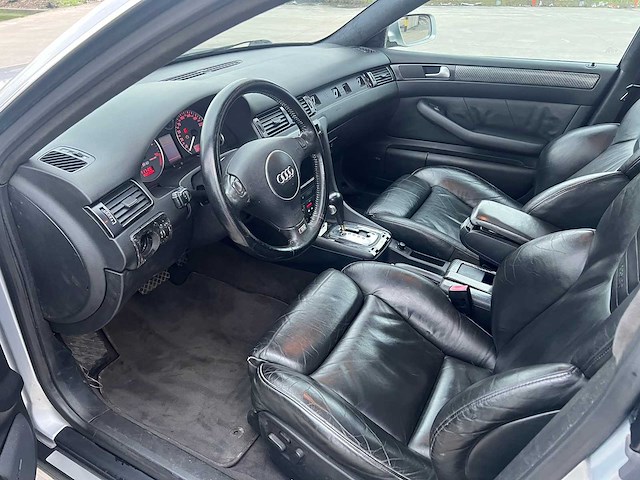 Audi s6 - 2005 - afbeelding 6 van  26