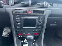 Audi s6 - 2005 - afbeelding 11 van  26