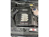Audi s6 - 2005 - afbeelding 15 van  26