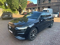 Audi sq8 bedrijfswagen