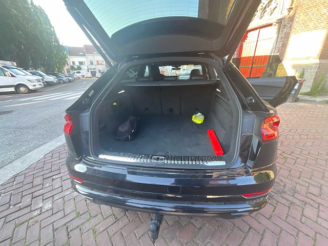 Audi sq8 bedrijfswagen - afbeelding 27 van  42