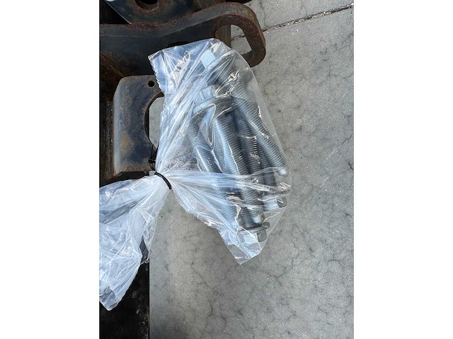 Audi towbar oem 4m0.803.881.a - q8 , q7 - 2019 - 2023 - afbeelding 8 van  8