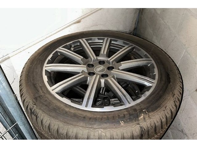 Audi velgen en band - afbeelding 2 van  5