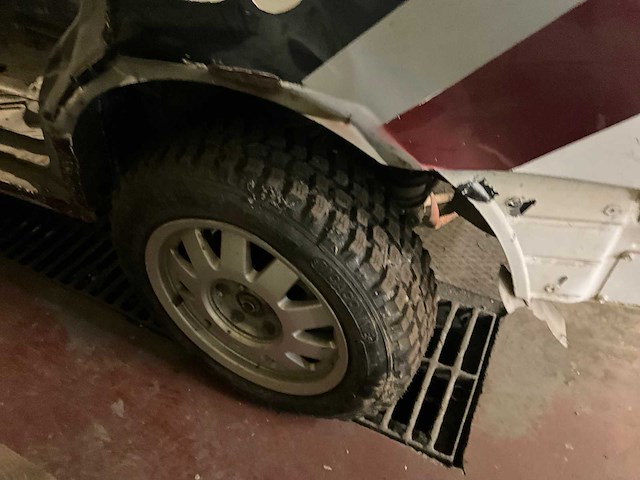 Audi - afbeelding 18 van  27