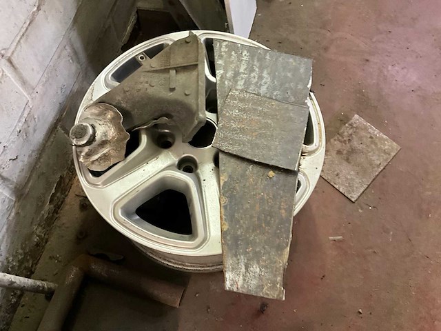 Audi - afbeelding 21 van  27