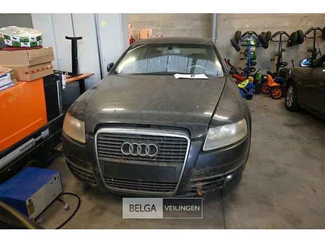 Audi - afbeelding 2 van  9