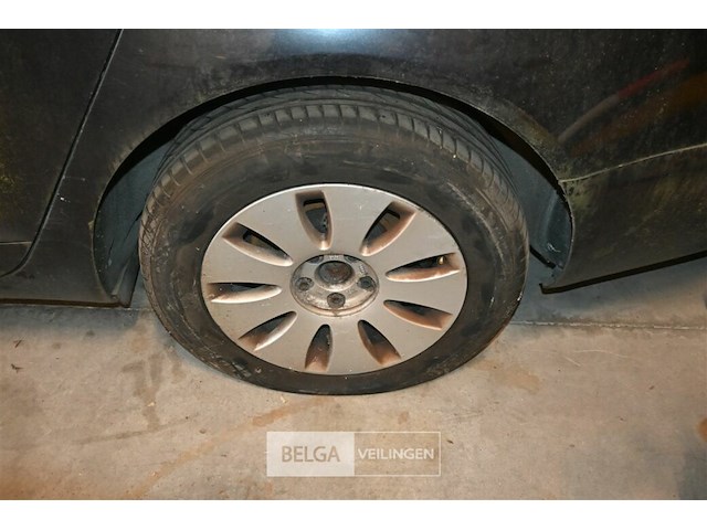 Audi - afbeelding 7 van  9