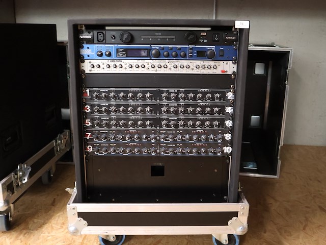 Audio processing rack - afbeelding 2 van  9