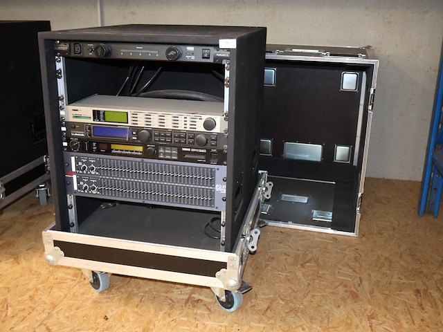 Audio processing rack - afbeelding 1 van  11