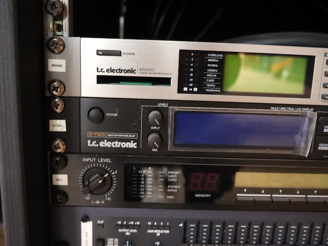 Audio processing rack - afbeelding 9 van  11