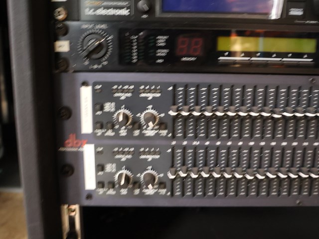 Audio processing rack - afbeelding 11 van  11