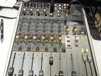 Audiomengpaneel behringer - afbeelding 1 van  4