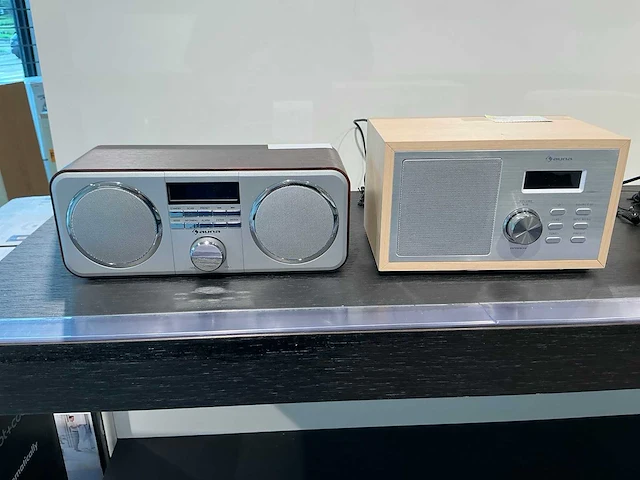 Auna radio (2x) - afbeelding 1 van  5