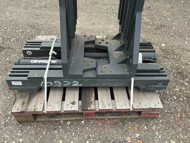 Auramo hydraulische balenklem - afbeelding 1 van  6