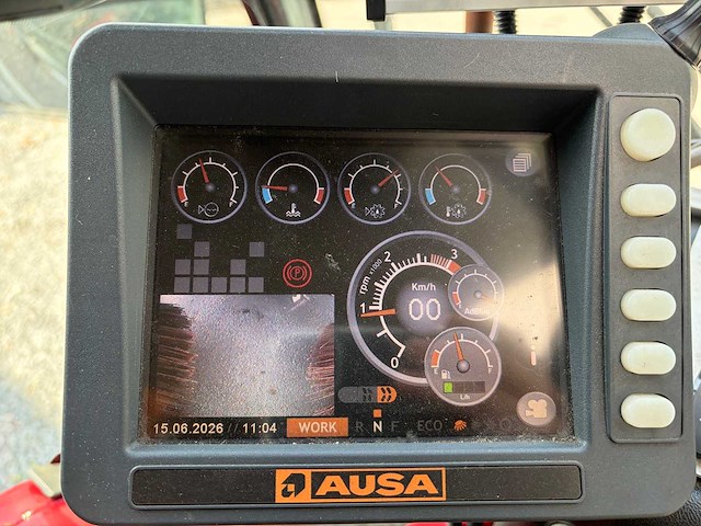 Ausa - 2017 - b200h m48 - straatveegmachine - afbeelding 2 van  22