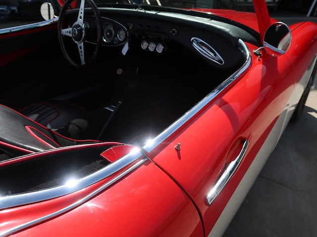 Austin healey - 100/6 - classic cars >15 - afbeelding 13 van  57
