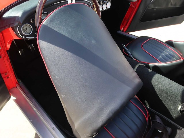 Austin healey - 100/6 - classic cars >15 - afbeelding 29 van  57