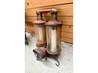 Authentic satam brandstofpomp uit de jaren 30 – dubbel glazen bolmodel - afbeelding 2 van  5