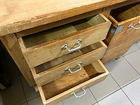 Authentieke bakkerij werkbank - massief - afbeelding 8 van  10