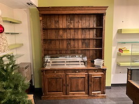 Authentieke houten winkelkast met gekoelde vitrine (pralines, kaas,…) - afbeelding 1 van  7