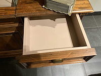 Authentieke houten winkelkast met gekoelde vitrine (pralines, kaas,…) - afbeelding 6 van  7