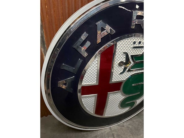 Authentique enseigne lumineuse alfa roméo xxl - various light equipment - afbeelding 3 van  5