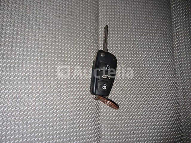 Auto audi a3 cabriolet (2010-359,898 km-vin:truzzz8p7b1001474) - afbeelding 5 van  23