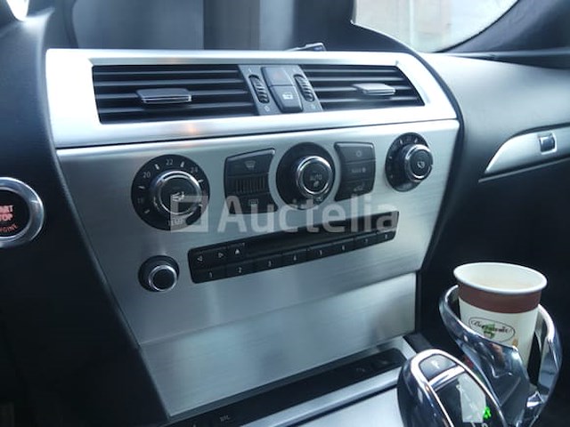 Auto bmw 630i (2009-286,935 km-vin:wbaea31080cv65661) - afbeelding 16 van  22