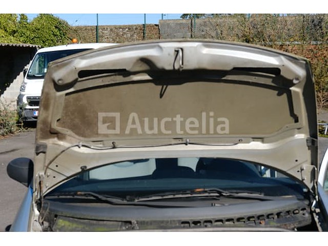 Auto citroën c3 (2004-127,076 km) (vin: vf7fchfxb26925400) - afbeelding 18 van  40