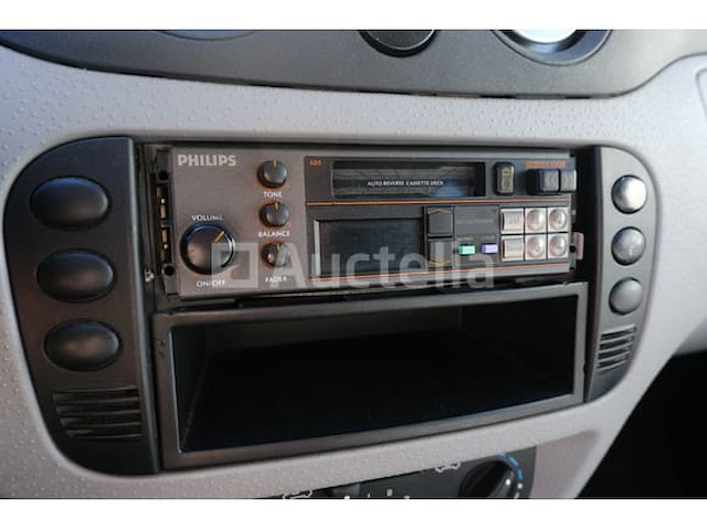 Auto citroën c3 (2004-127,076 km) (vin: vf7fchfxb26925400) - afbeelding 25 van  40